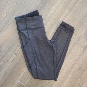 Lululemon leggings All The Right Places  size 8